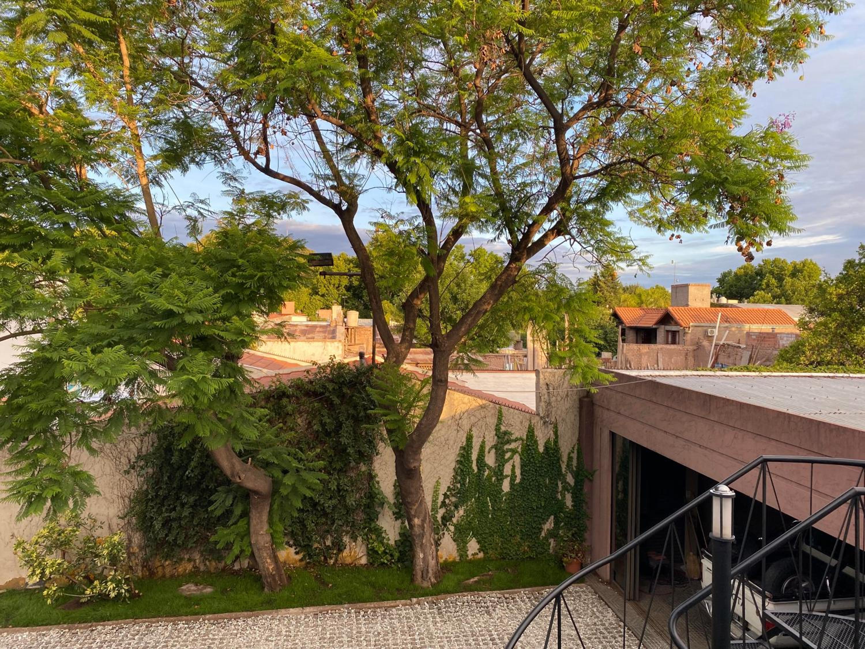 Departamento Excelente Ubicación Zona Arístides y Parque N5