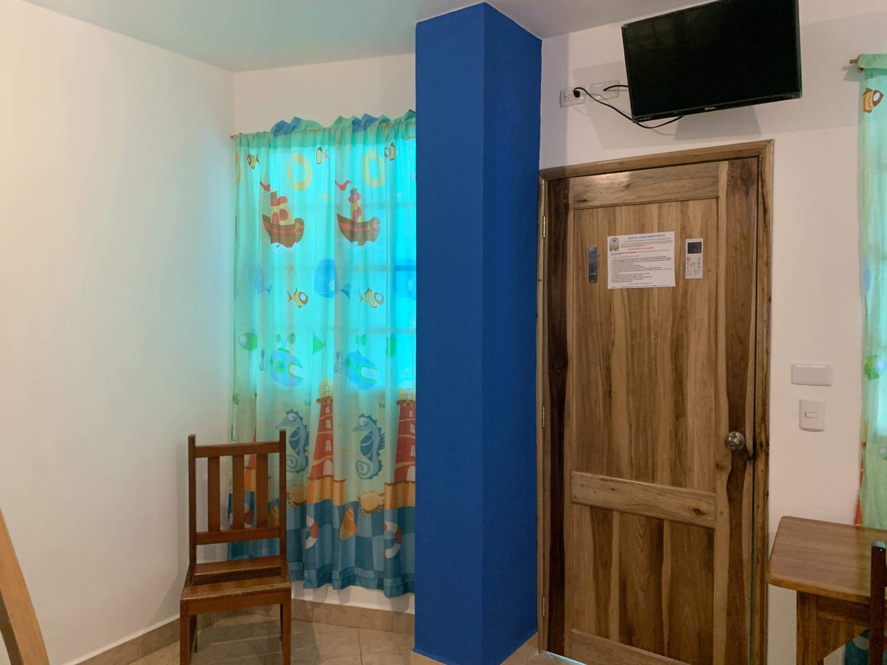 Hostal Yaku Montañita view 3
