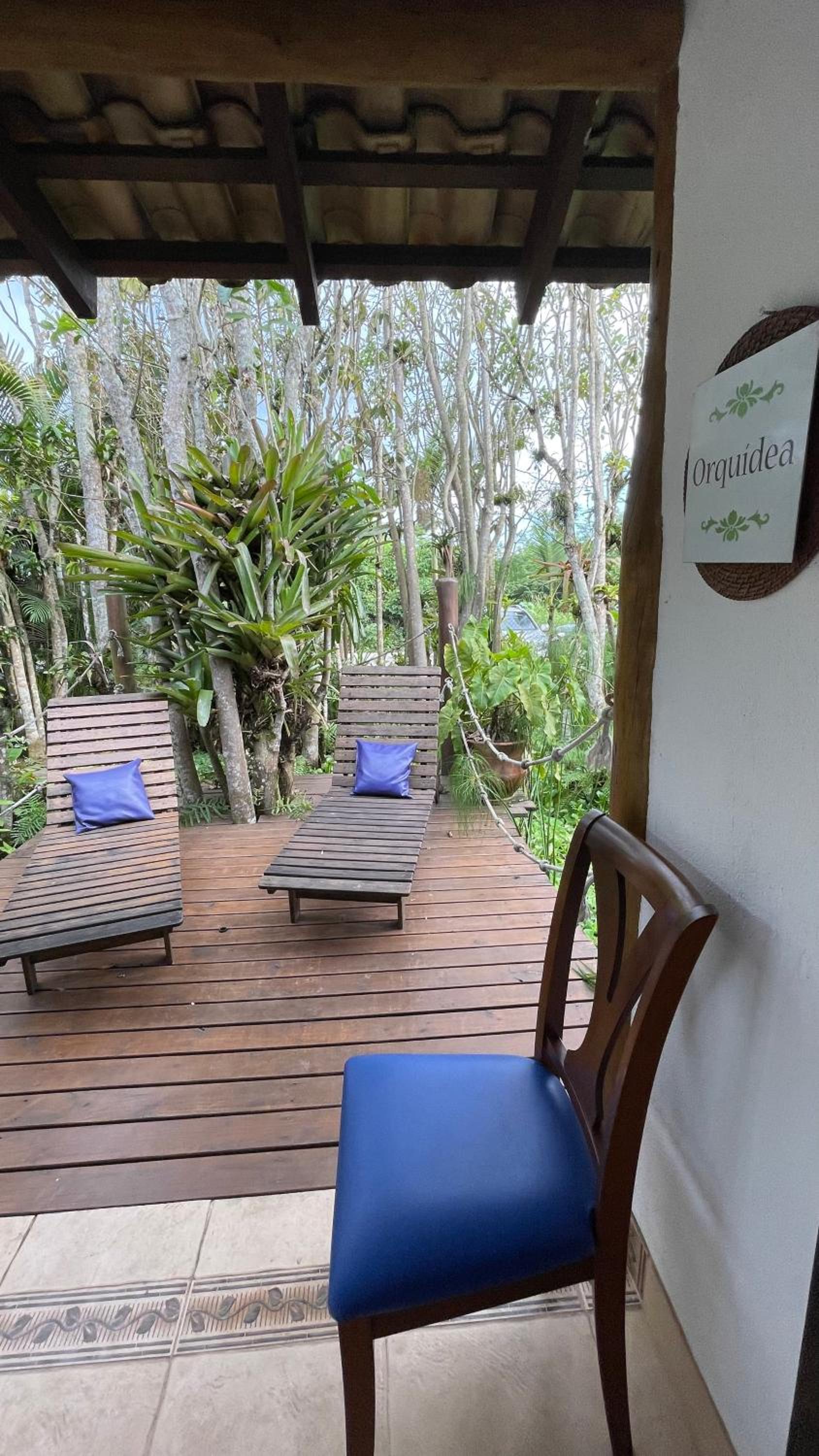 Casa Jardim Bangalos