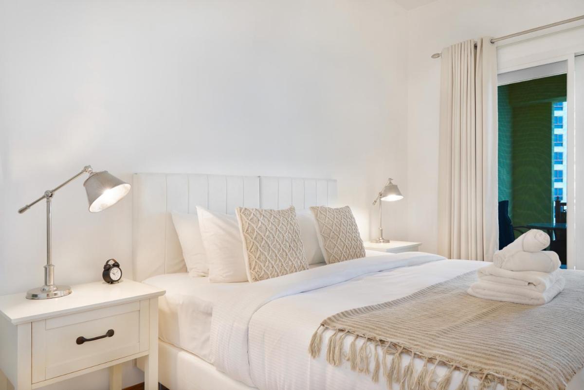 Maison Privee - Modern and Airy 2BR in Palm Jumeirah