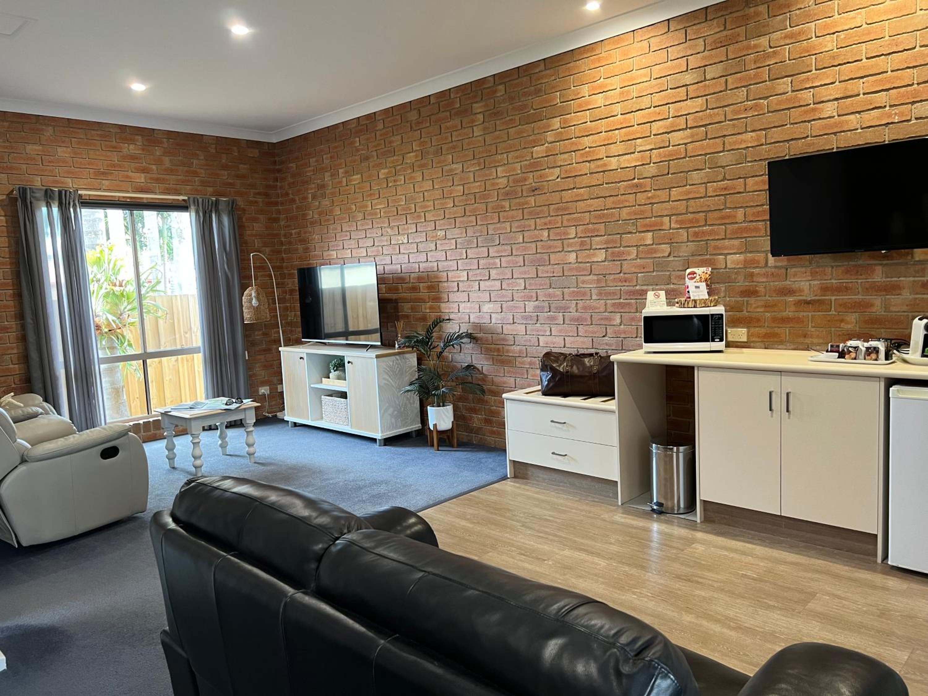 Coastal Waters Motor Inn - Property Image 50