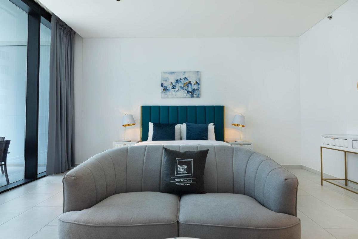 Maison Privee - Luxury, Spacious, Modern Near Burj Khalifa and Dubai Canal