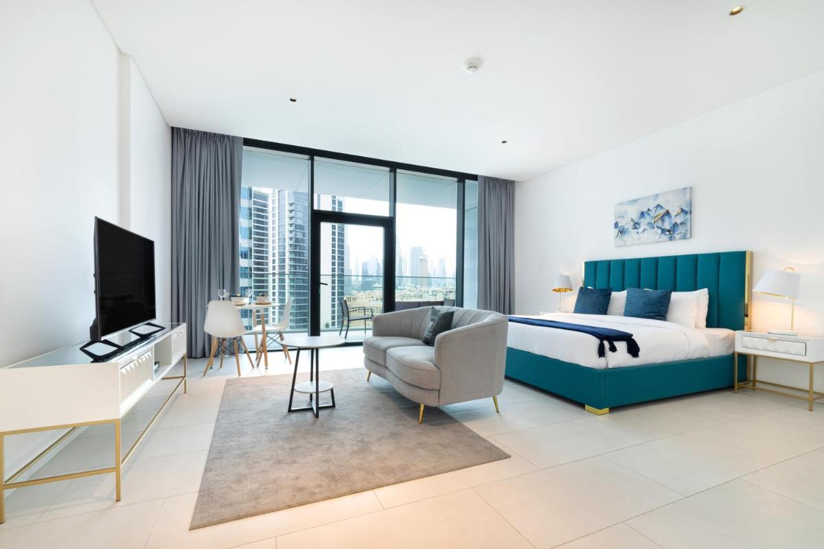 Maison Privee - Luxury, Spacious, Modern Near Burj Khalifa and Dubai Canal