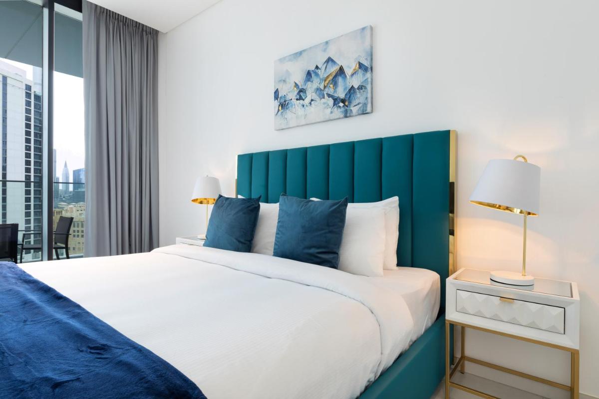 Maison Privee - Luxury, Spacious, Modern Near Burj Khalifa and Dubai Canal
