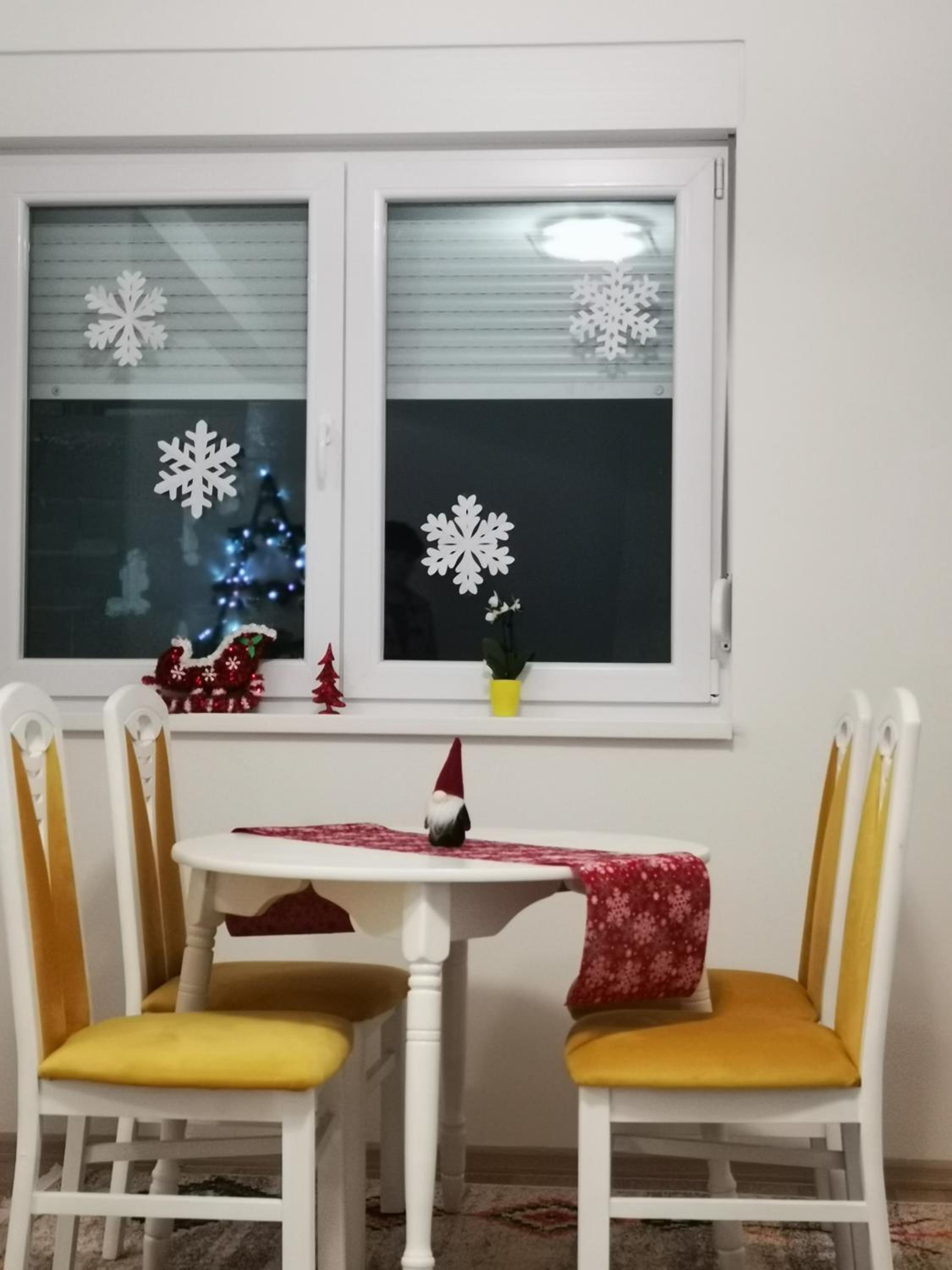 Apartman and rooms Dream House