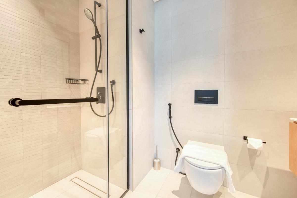 Maison Privee - Luxury, Spacious, Modern Near Burj Khalifa and Dubai Canal