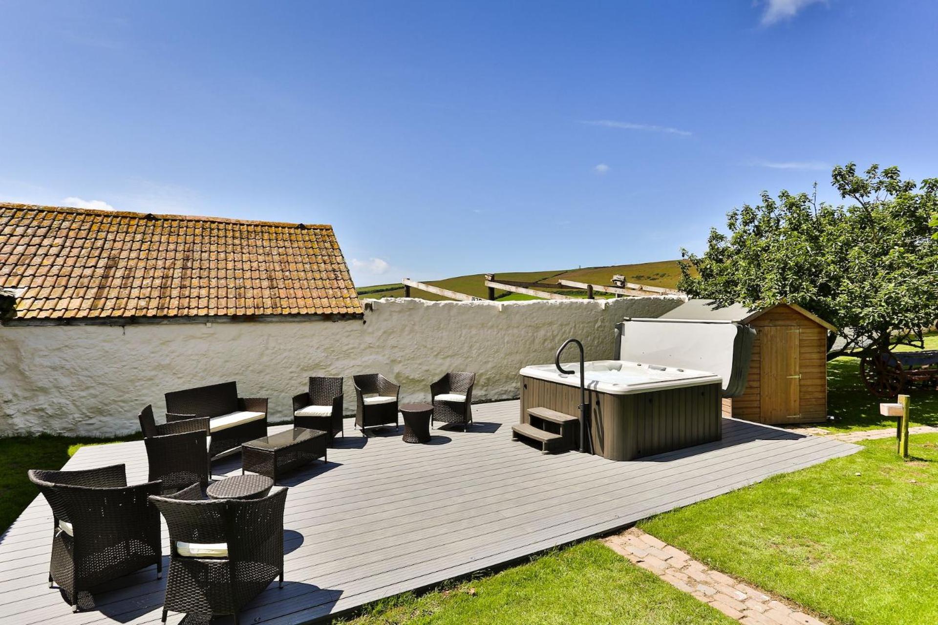 SAUNTON GRANGE 7 Bedrooms view 5