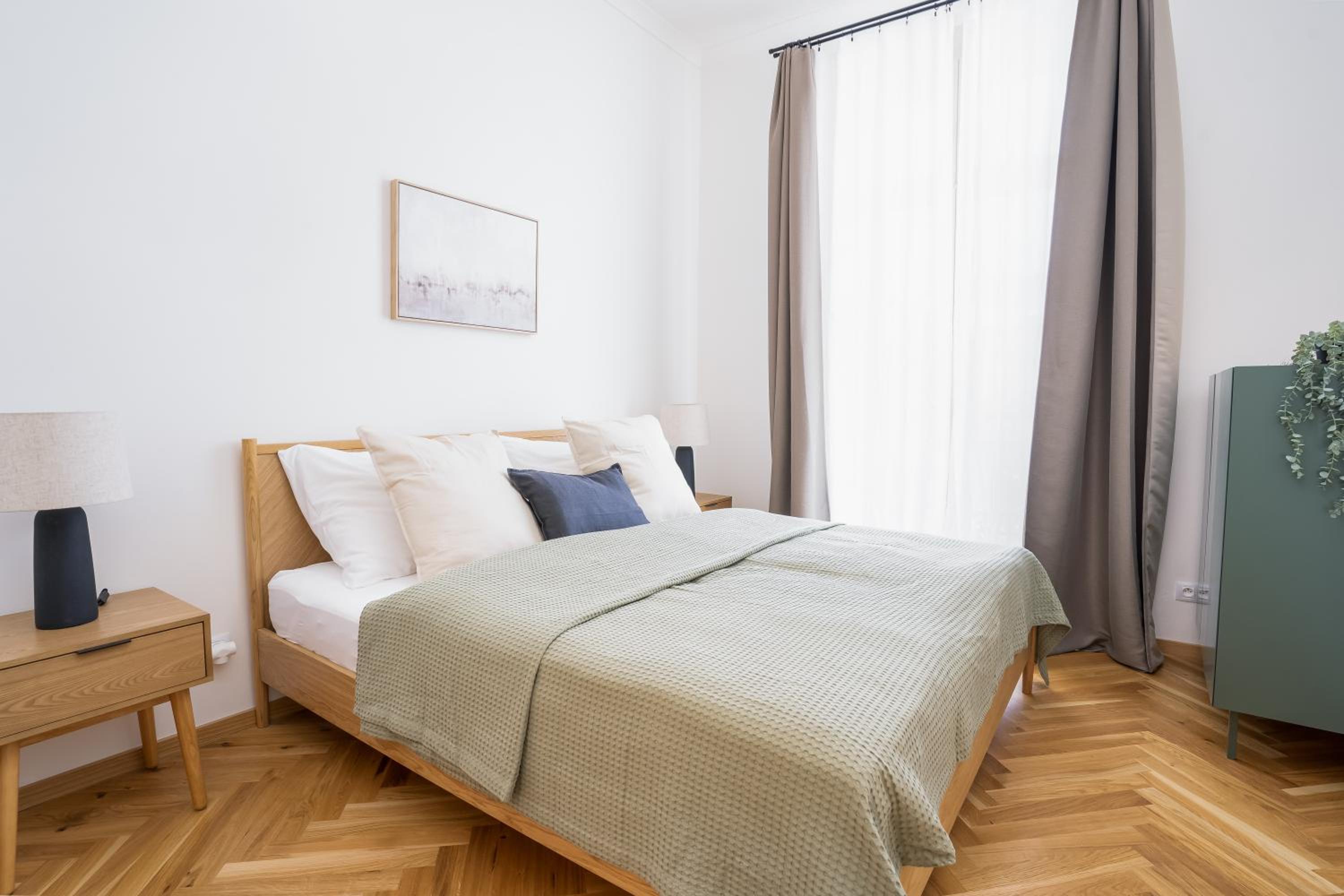 Prague Days - One-bedroom Apartment with Netflix and Balcony in Vinohrady