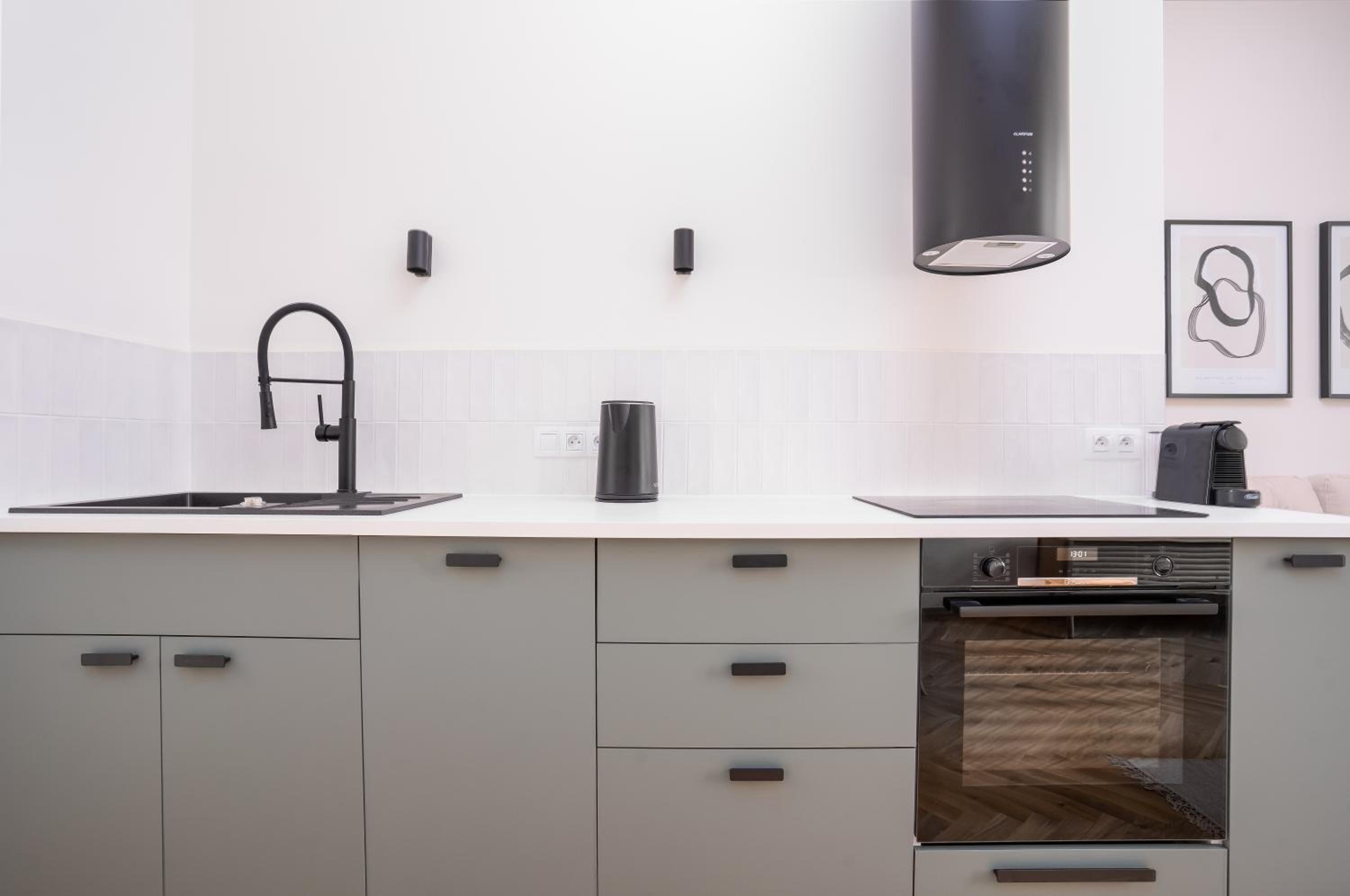 Prague Days - One-bedroom Apartment with Netflix and Balcony in Vinohrady