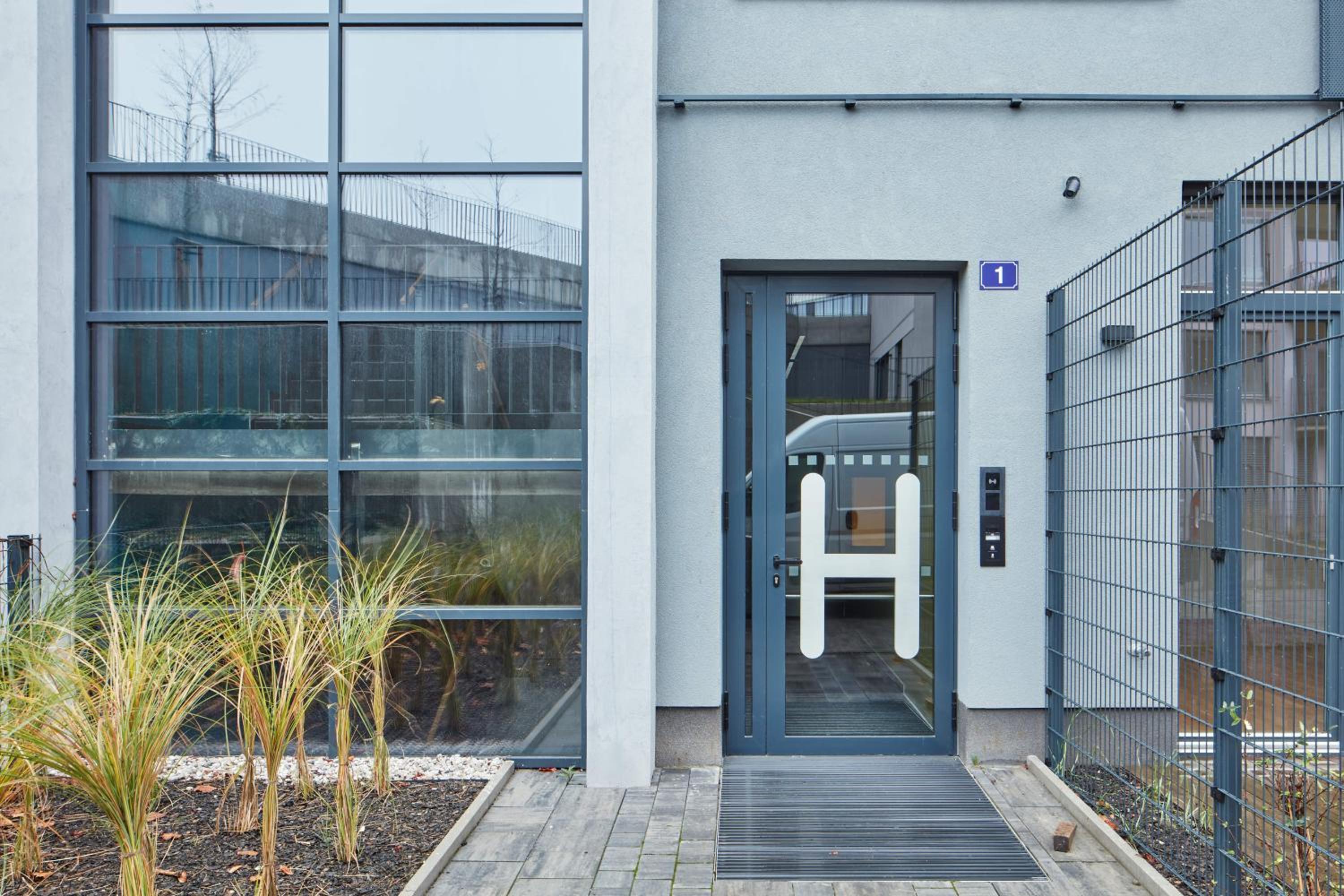 Designer Apartments in Smíchov by Prague Days