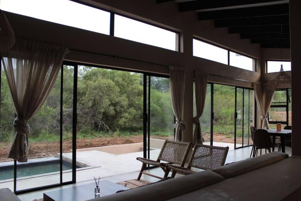 Lereko Bush Villa view 3