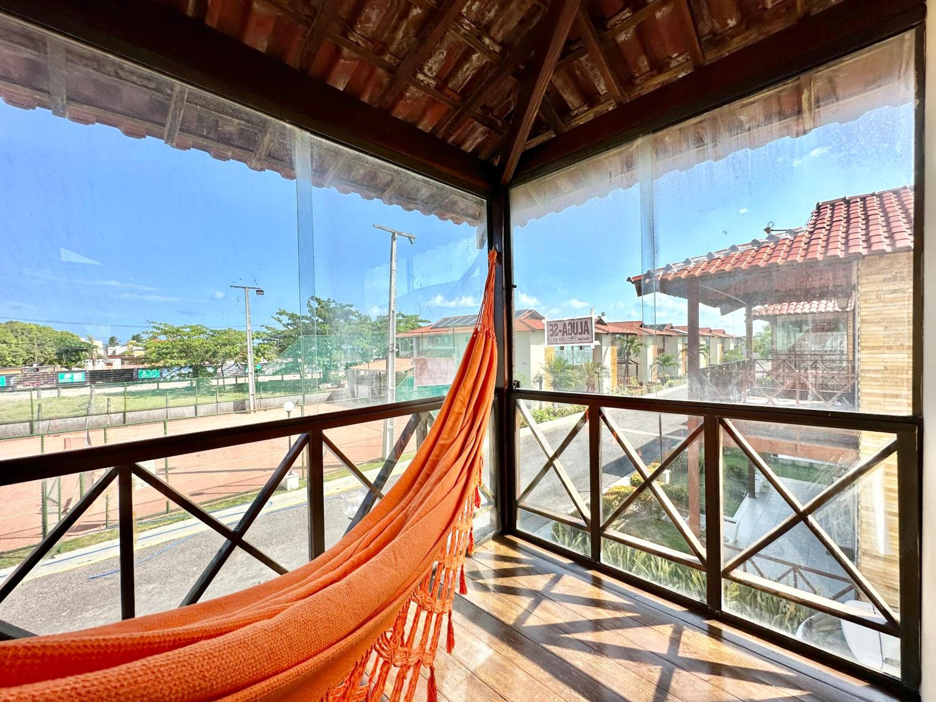 VouReservar Village Carneiros Bangalô 4 quartos!