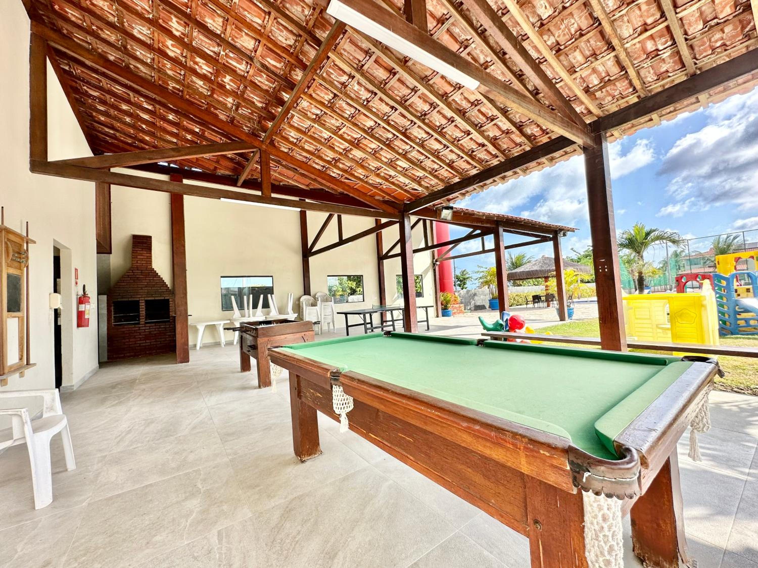VouReservar Village Carneiros Bangalô 4 quartos!