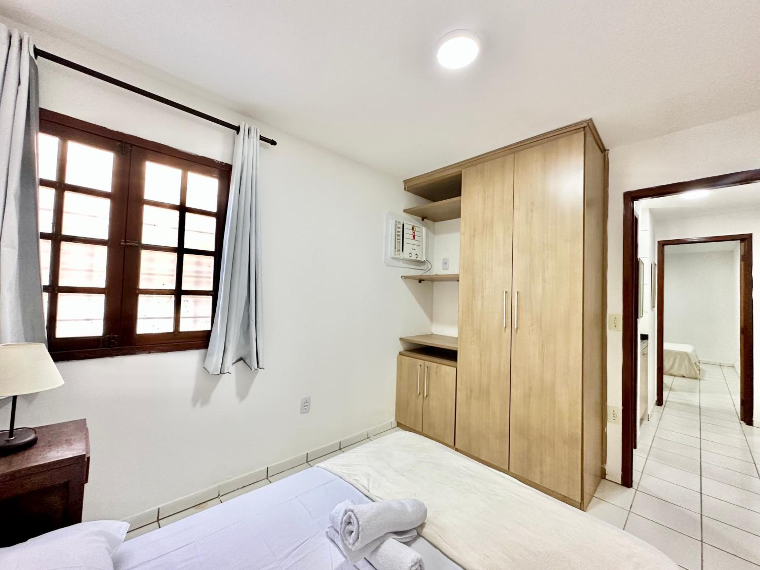 VouReservar Village Carneiros Bangalô 4 quartos!