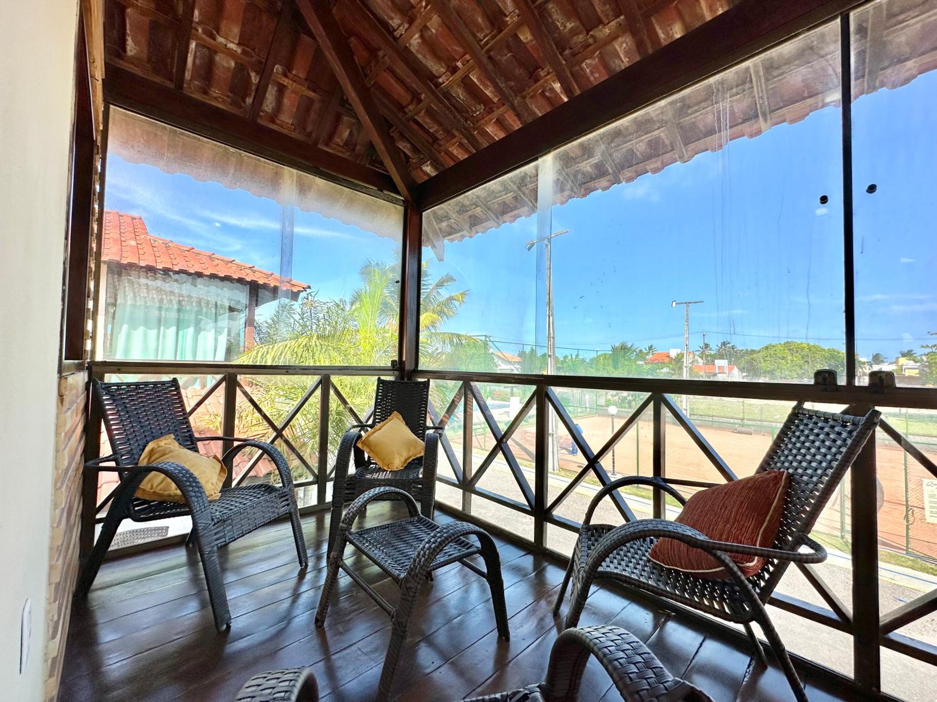VouReservar Village Carneiros Bangalô 4 quartos!
