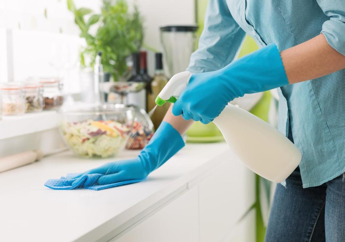 Amazing Luxe Home, AC, HUGE Yard, FirePit, Pet Friendly, Sleeps 10!