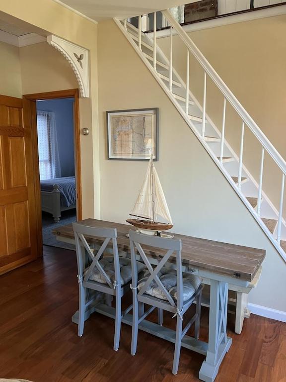 New Listing ! Captain's Cottage - Cold Spring Harbor Water Views - Property Image 51