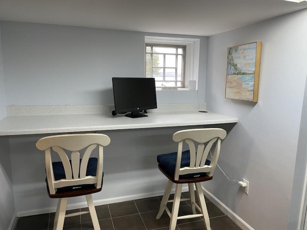 New Listing ! Captain's Cottage - Cold Spring Harbor Water Views - Property Image 46