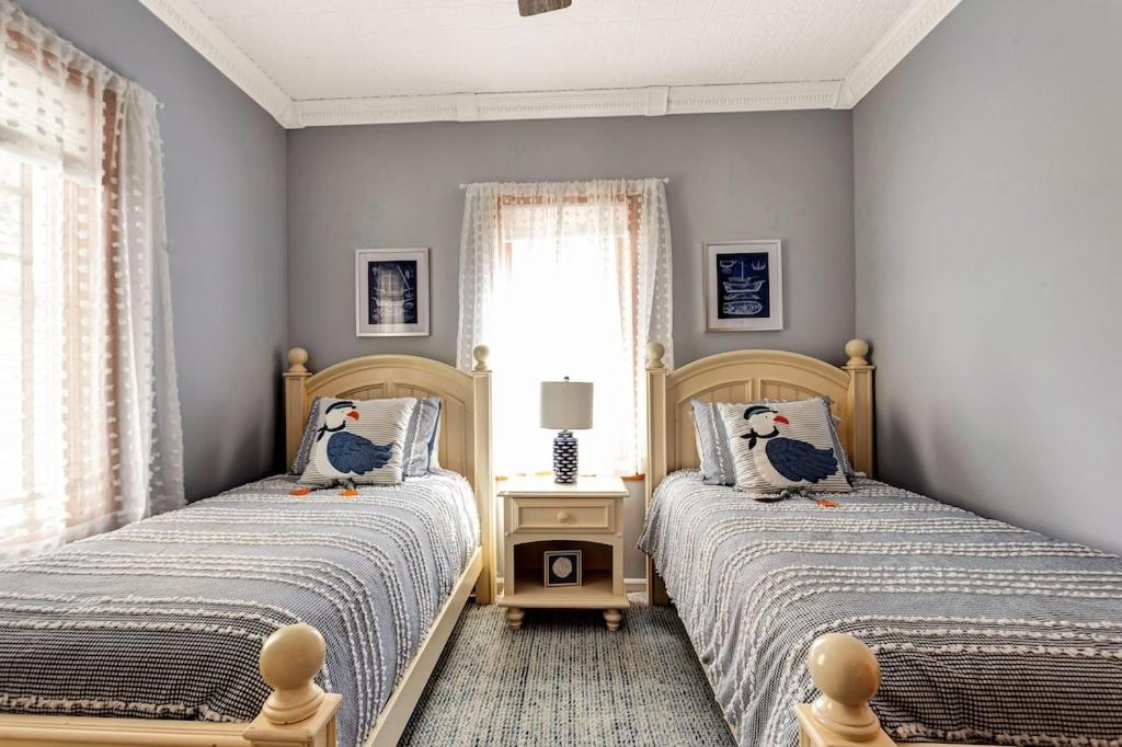 New Listing ! Captain's Cottage - Cold Spring Harbor Water Views - Property Image 69