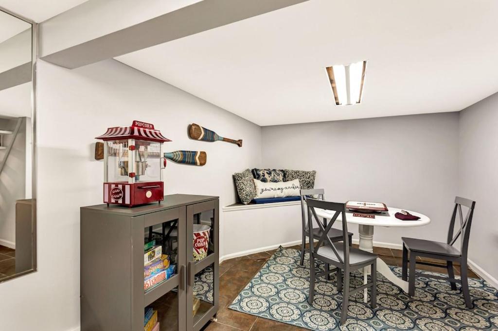 New Listing ! Captain's Cottage - Cold Spring Harbor Water Views - Property Image 66