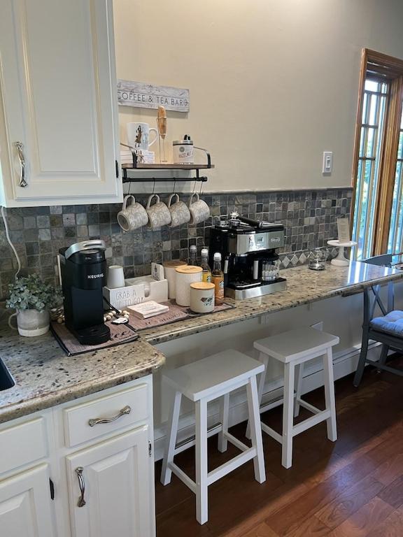 New Listing ! Captain's Cottage - Cold Spring Harbor Water Views - Property Image 60