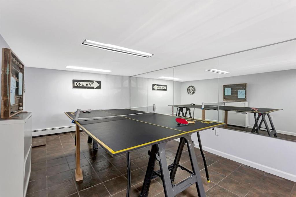 New Listing ! Captain's Cottage - Cold Spring Harbor Water Views - Property Image 10