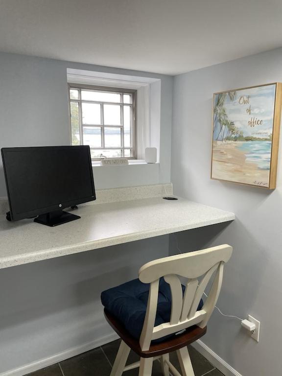 New Listing ! Captain's Cottage - Cold Spring Harbor Water Views - Property Image 11