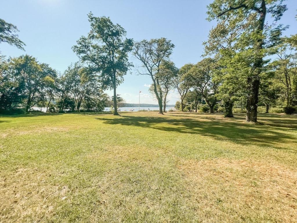 New Listing ! Captain's Cottage - Cold Spring Harbor Water Views - Property Image 31