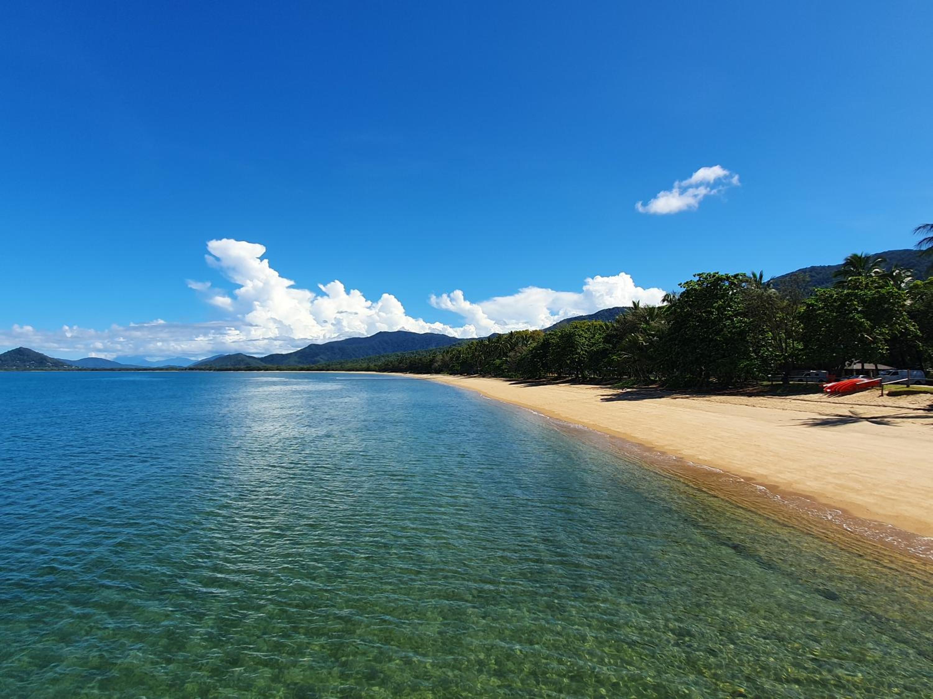 Palm Cove Beach Apartment