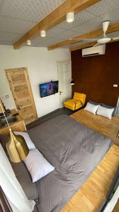 HomestayCHAT*InfinityTub1*Netflix*Hanoi*OldQuarter