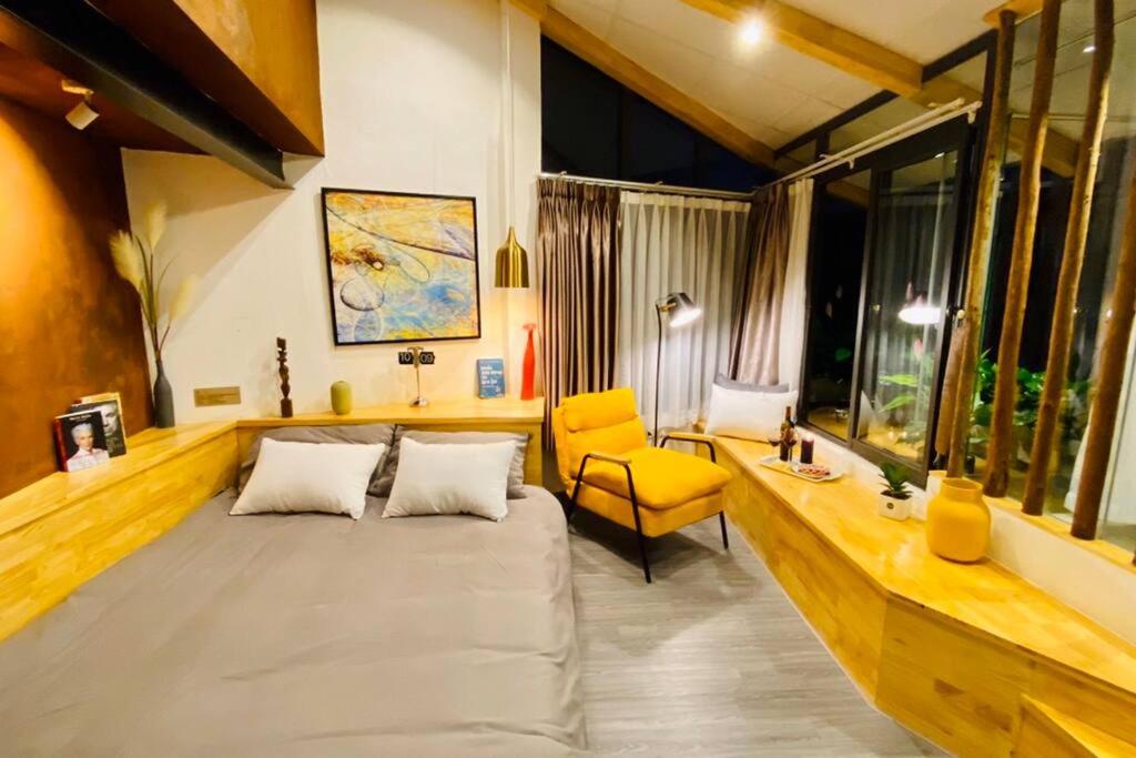 HomestayCHAT*InfinityTub2*Netflix*Hanoi*OldQuarter