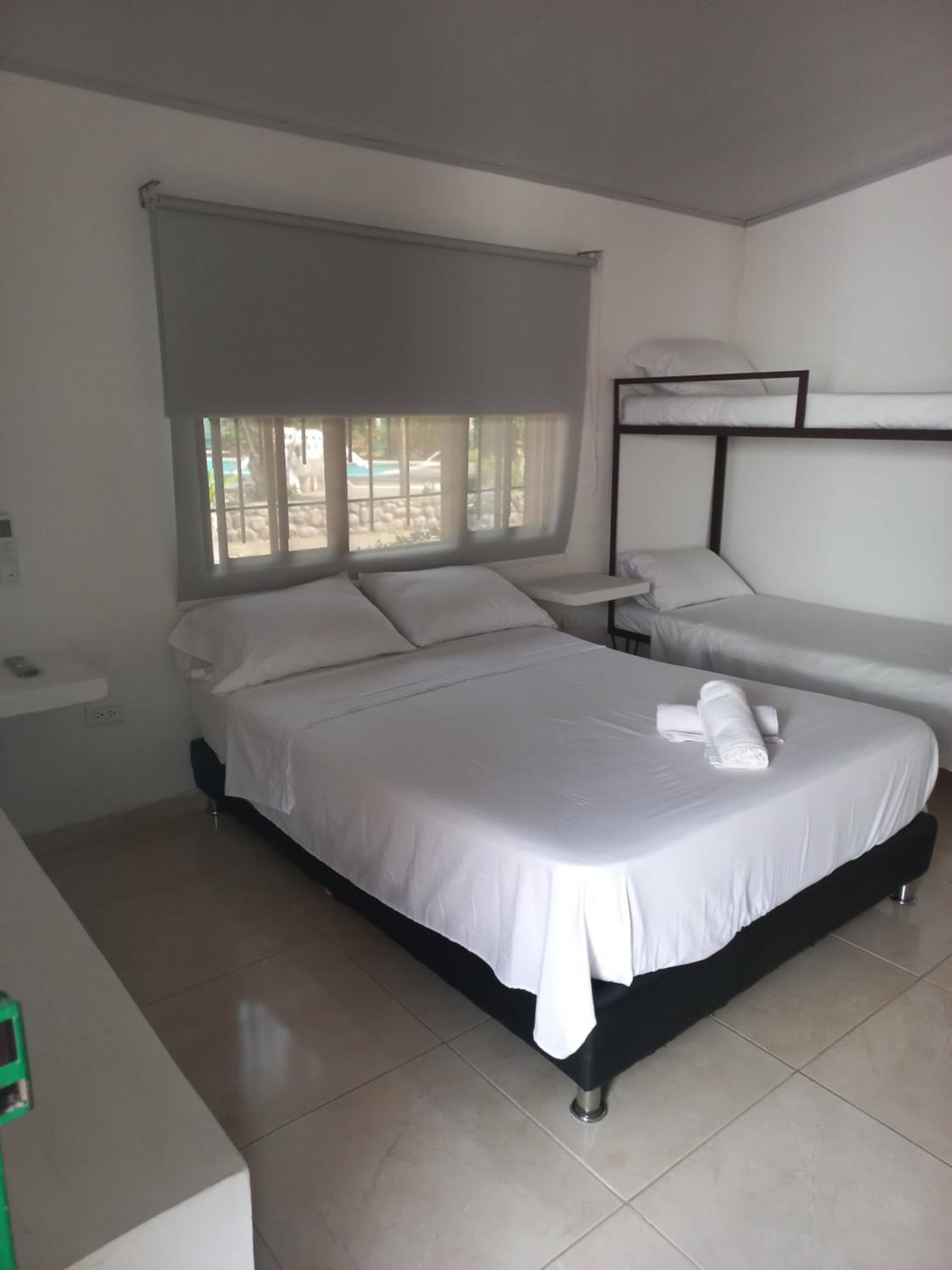 VILLA GLADHYS CASA CAMPESTRE