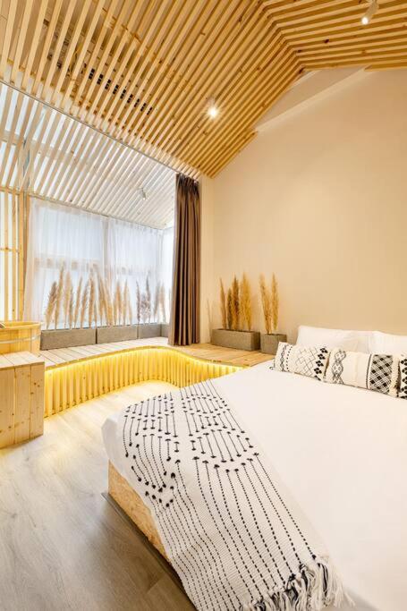 HomestayCHAT*TropicalHome1*OldQuarter*Hanoi