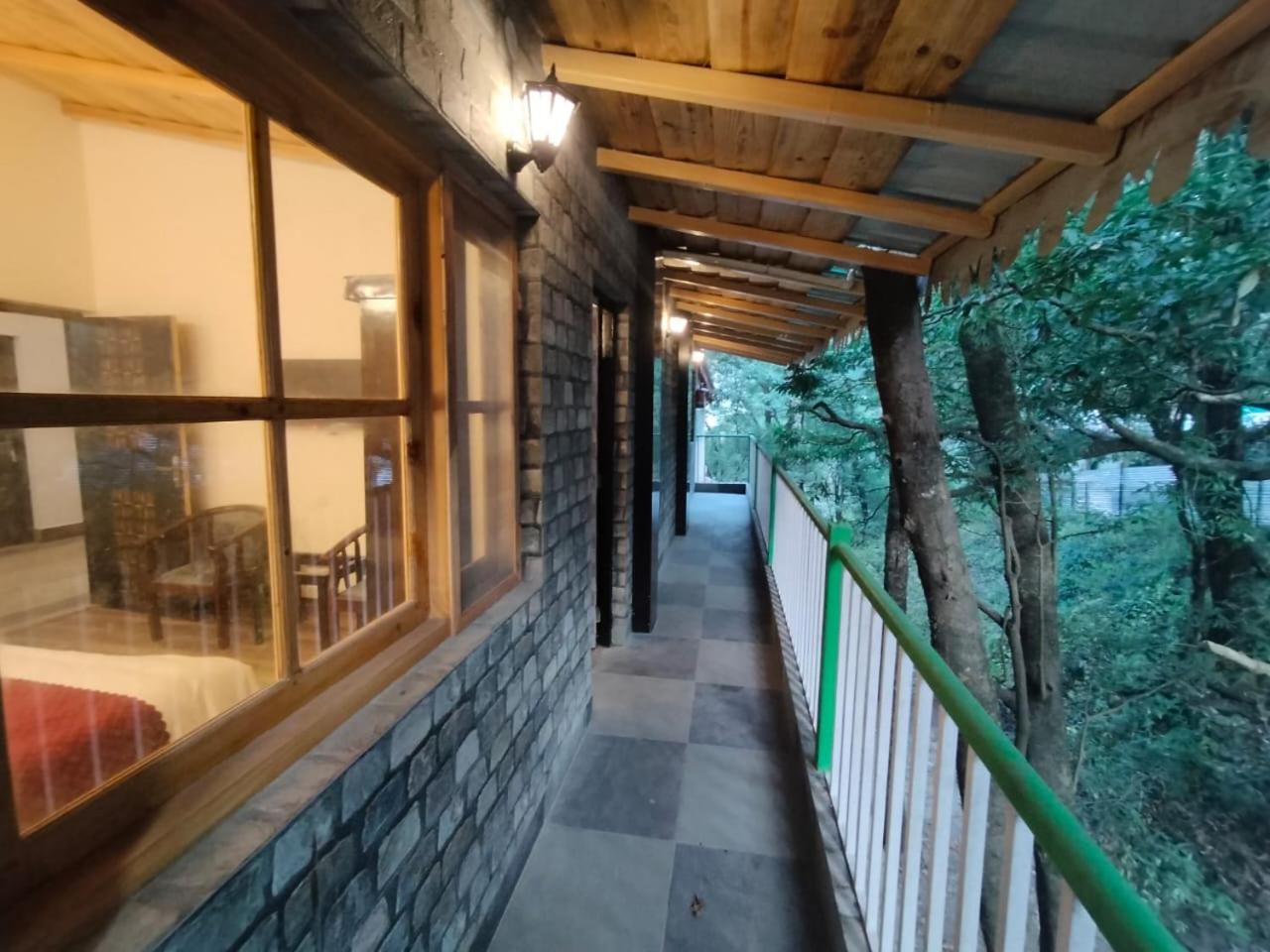 Photo 20