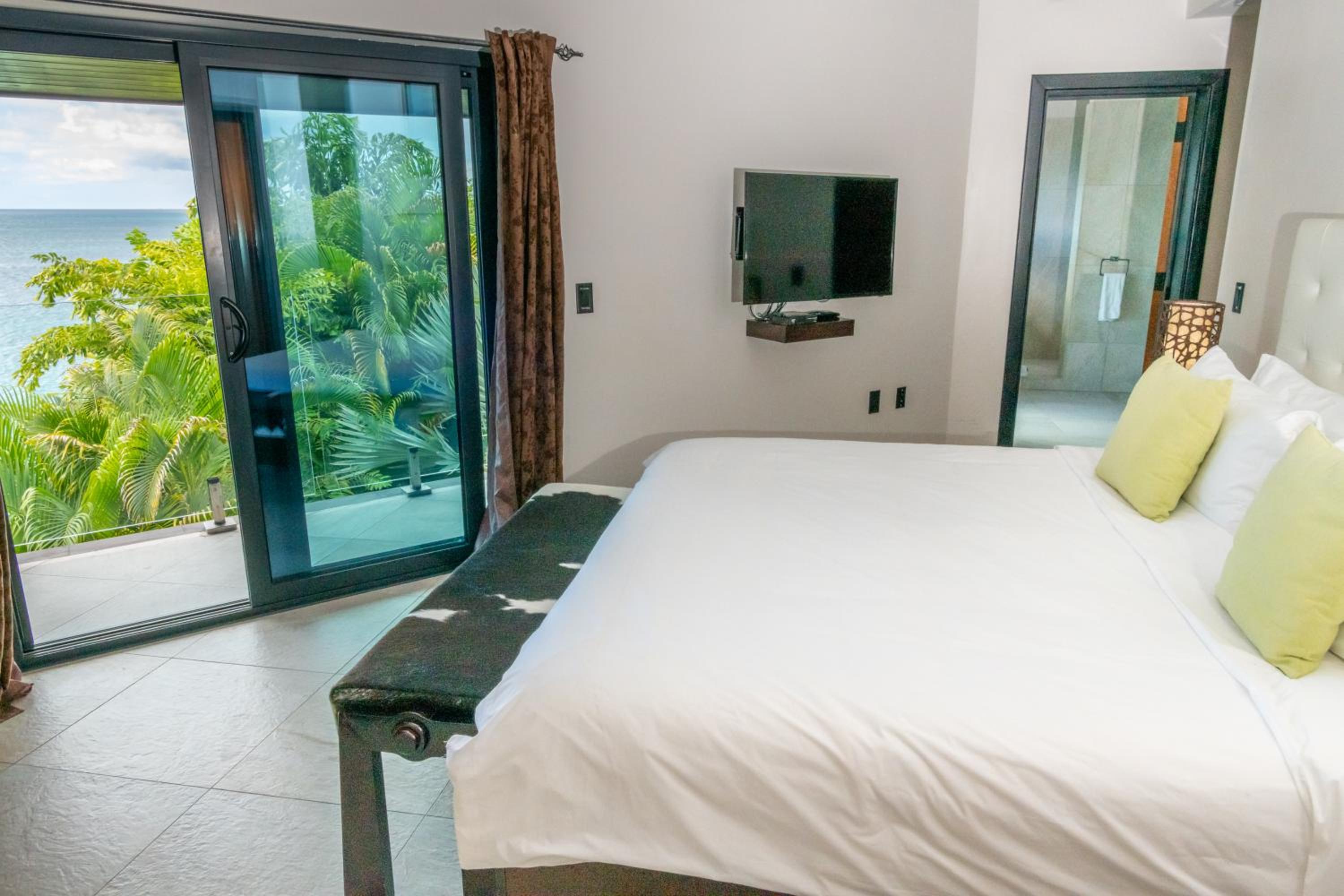 Tamarind Hills Resort & Villas