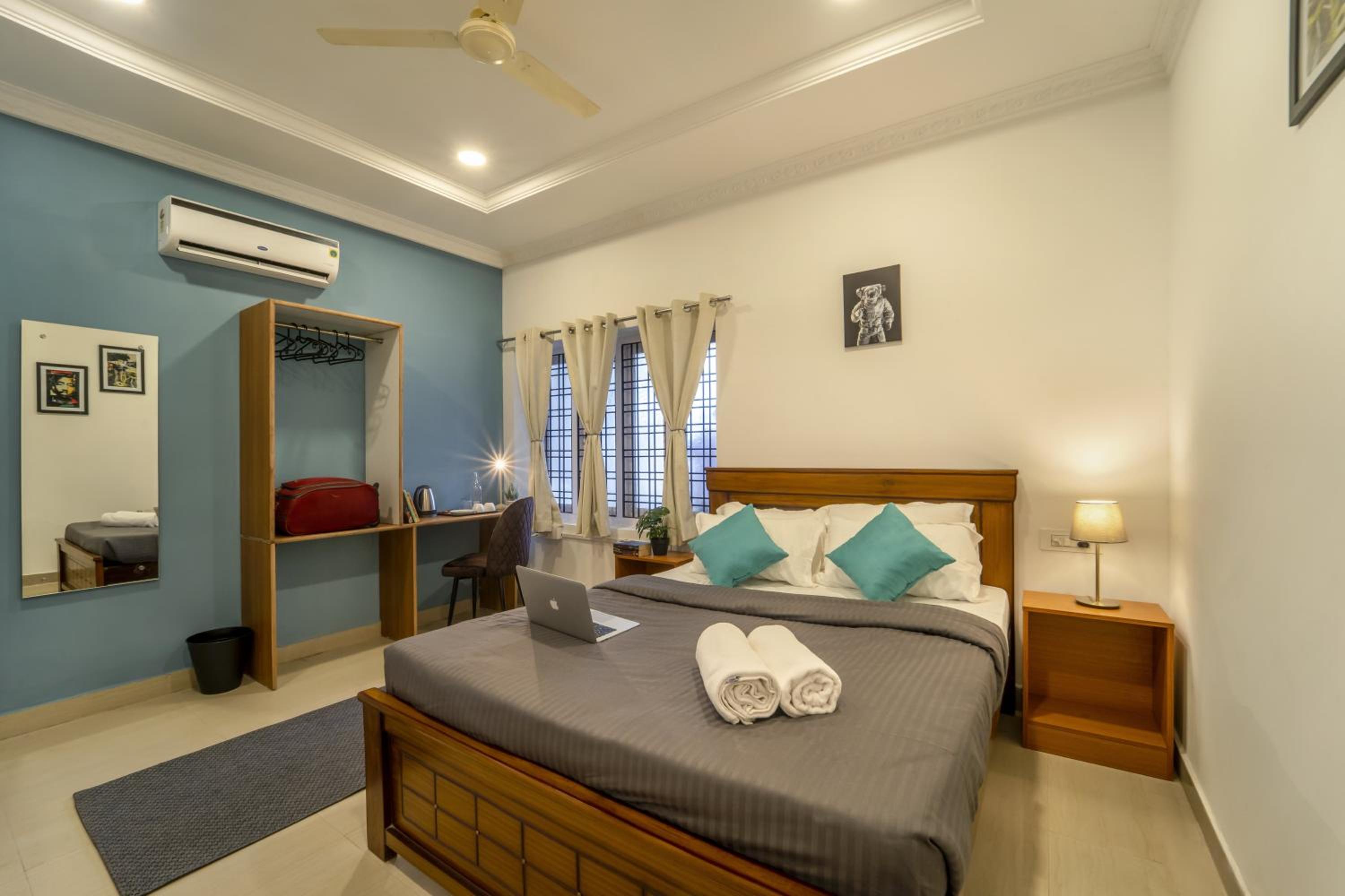 Zostel Hyderabad view 4