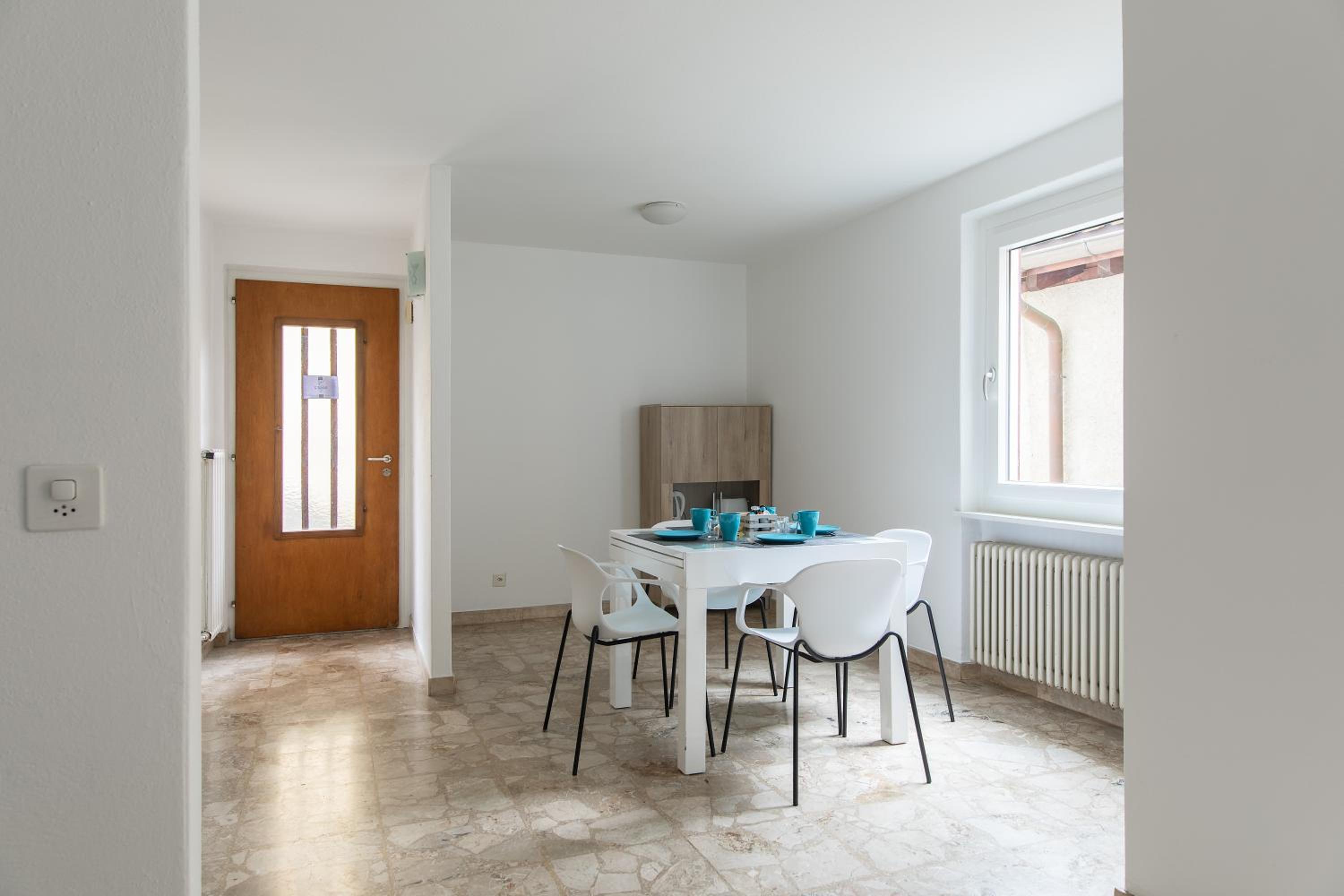 Rose 2 Apartment by Quokka 360 - duplex on 2 floors with balcony