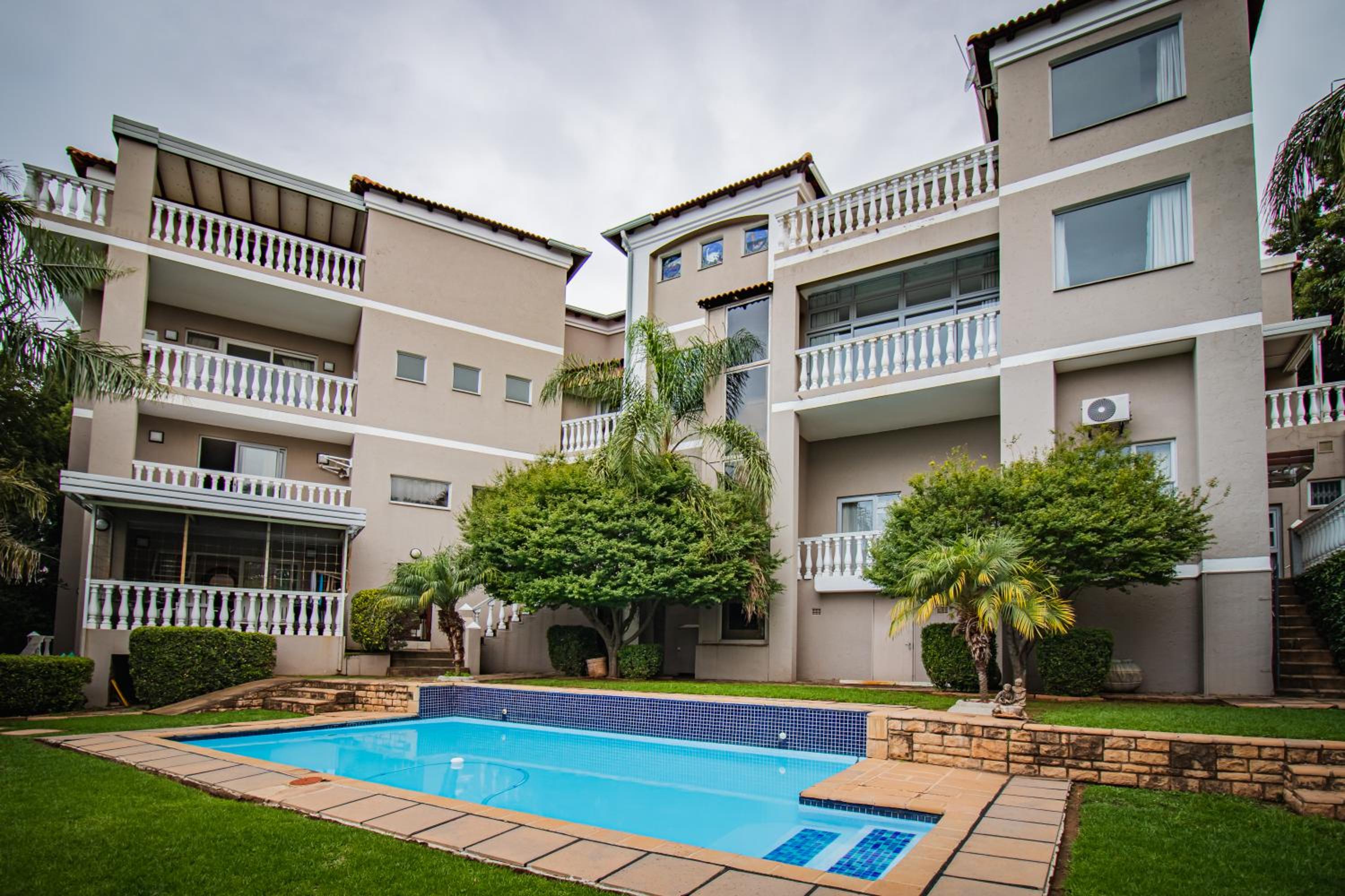 All Seasons Boutique Hotel - Sustainable Electricity and Water