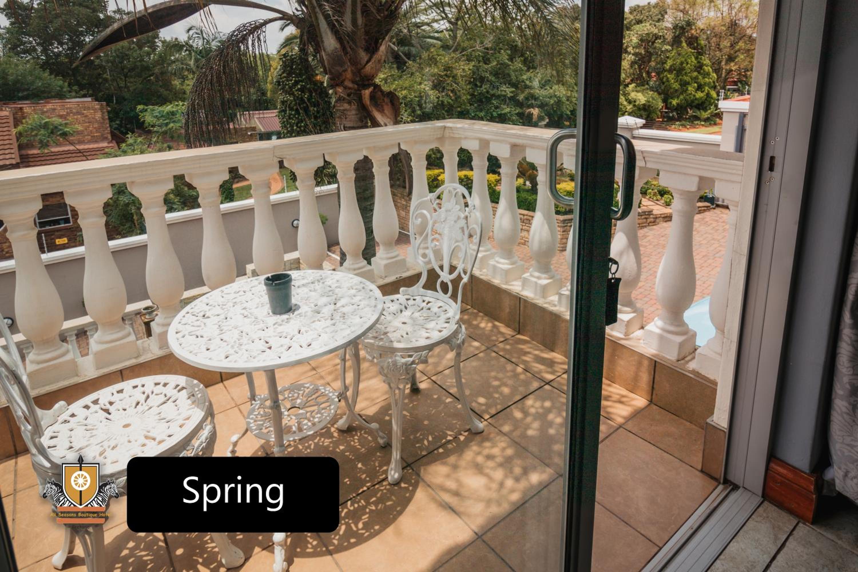All Seasons Boutique Hotel - Sustainable Electricity and Water