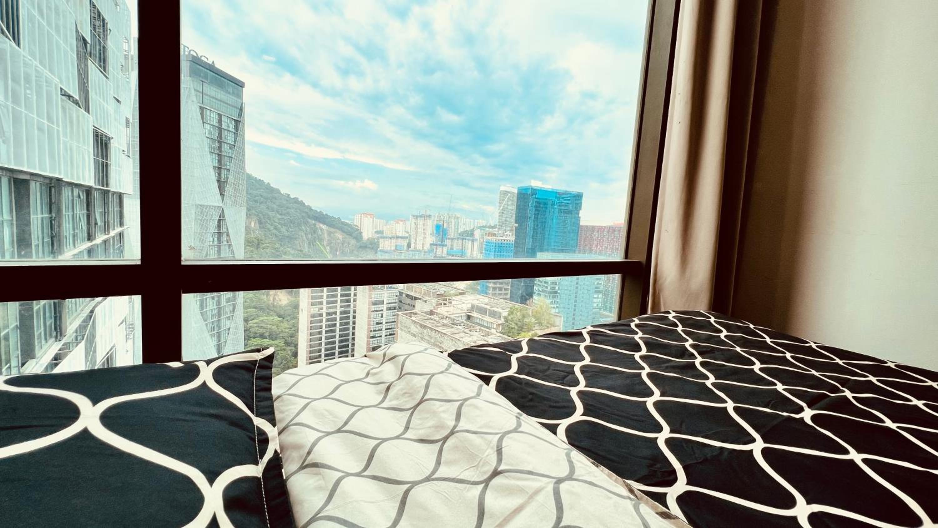 Montana Suite 5, Empire Damansara photo 2