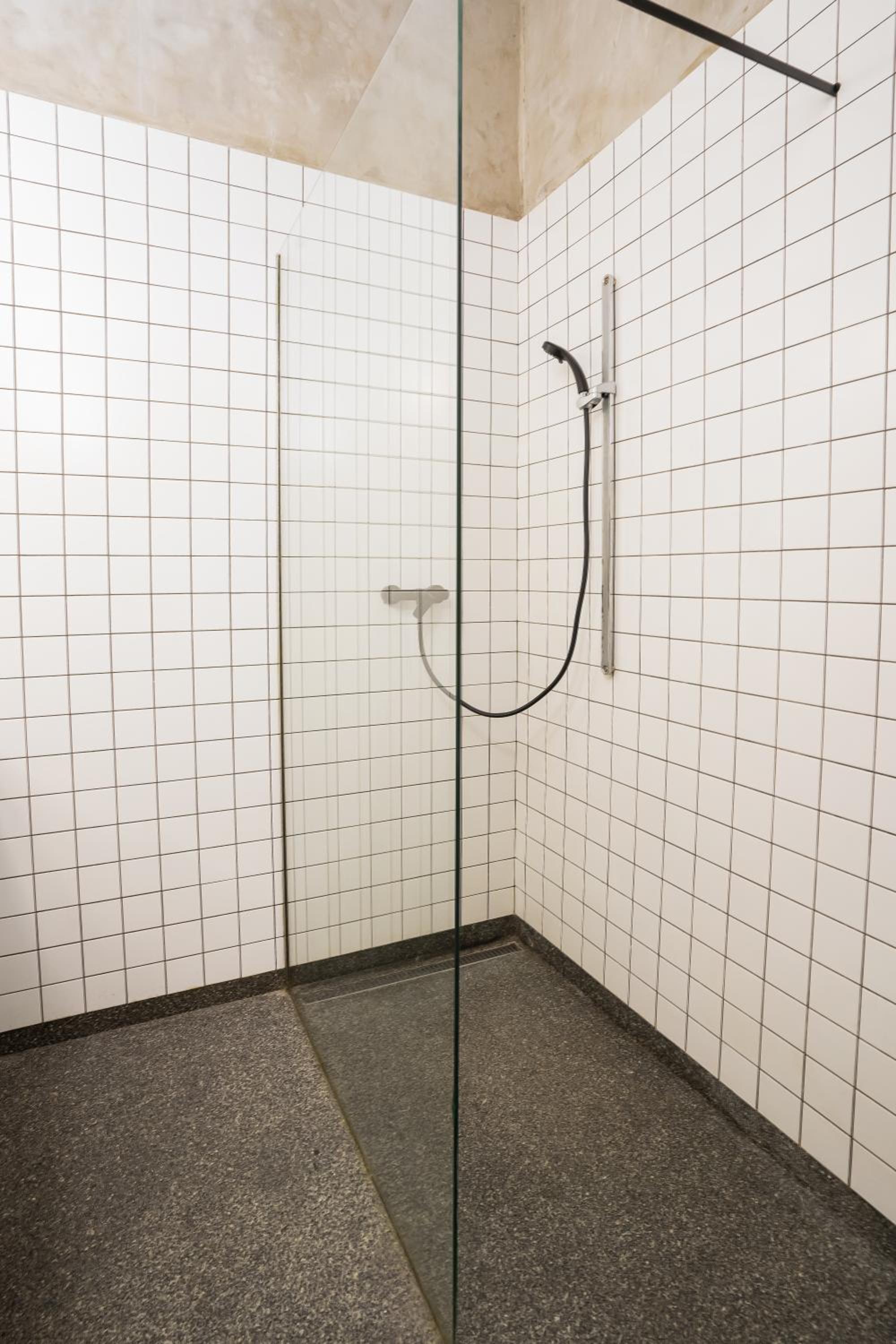 Prague Days - Family-friendly Apartment with Netflix in quiet Vinohrady