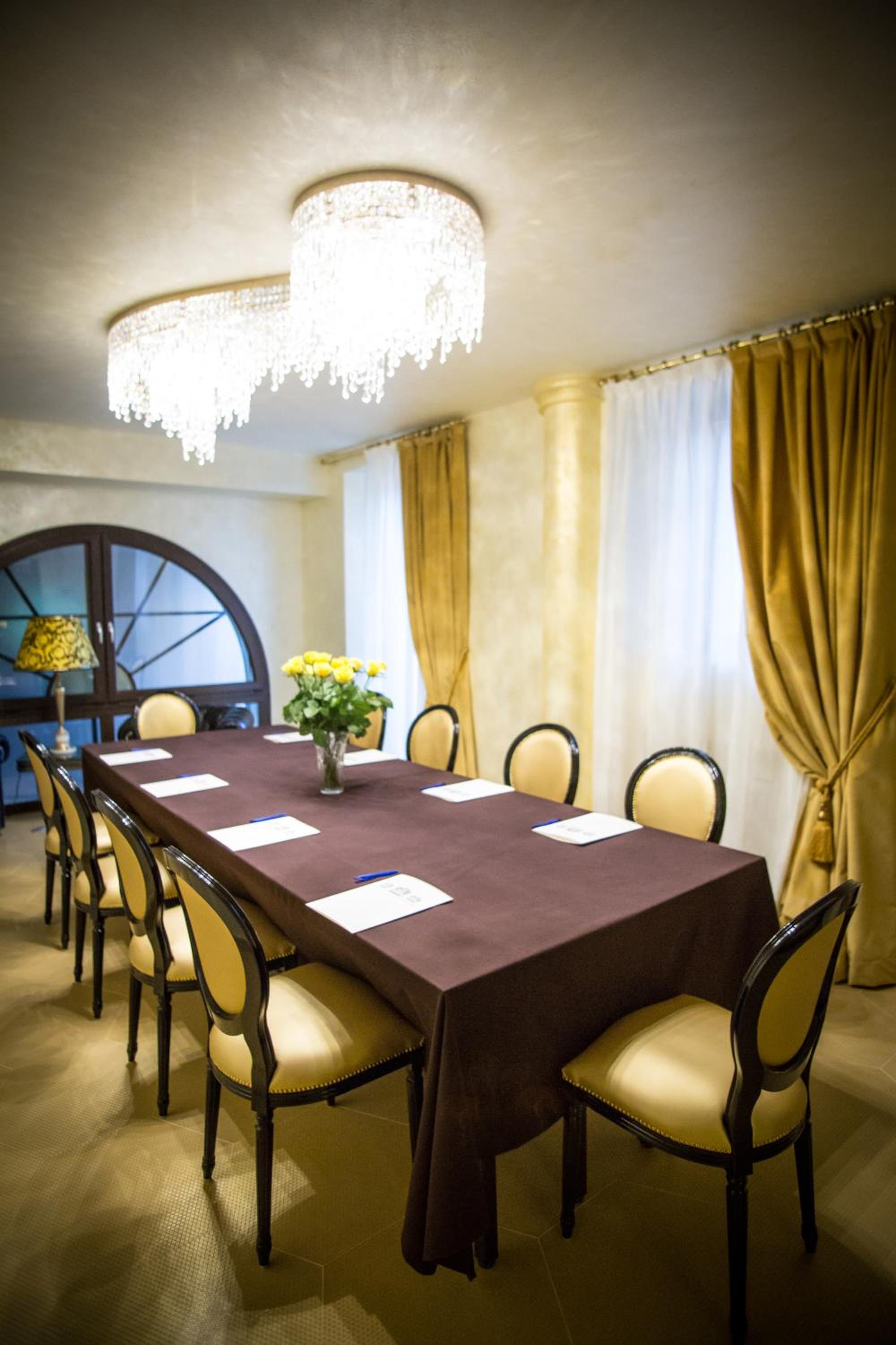 Modena Vacations - Best Western Premier Milano Palace Hotel - Property Image 7