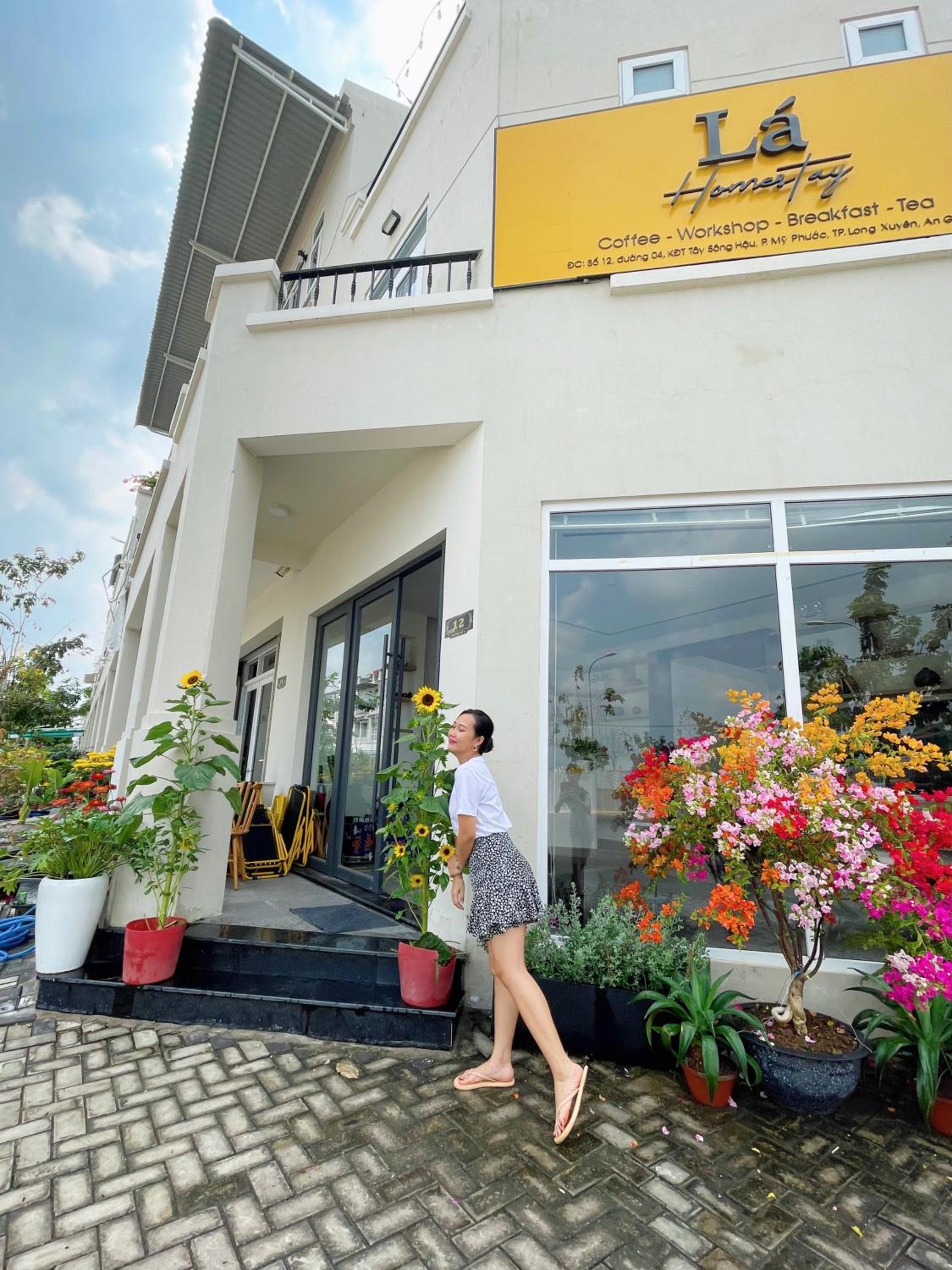 Lá Homestay