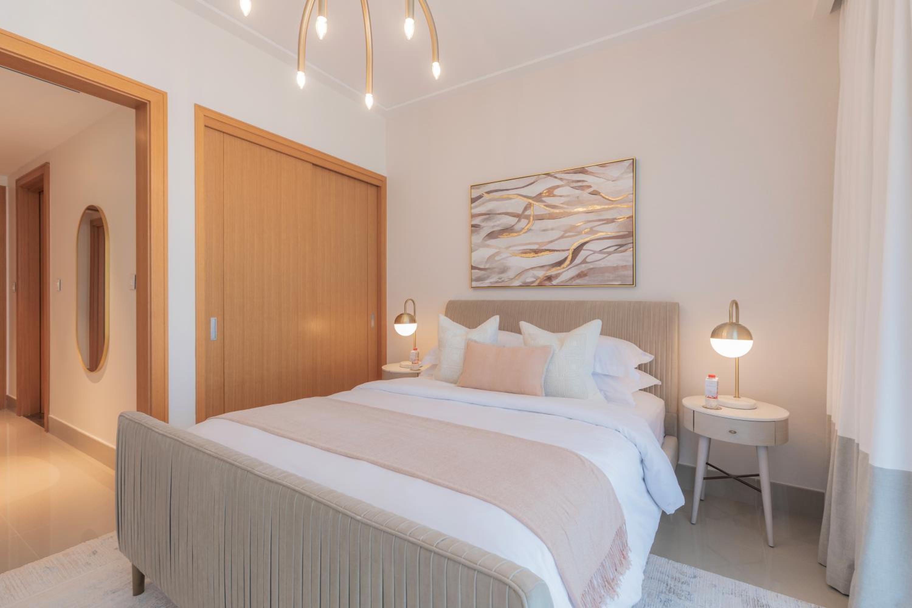 Boutique Living - Opera Grand