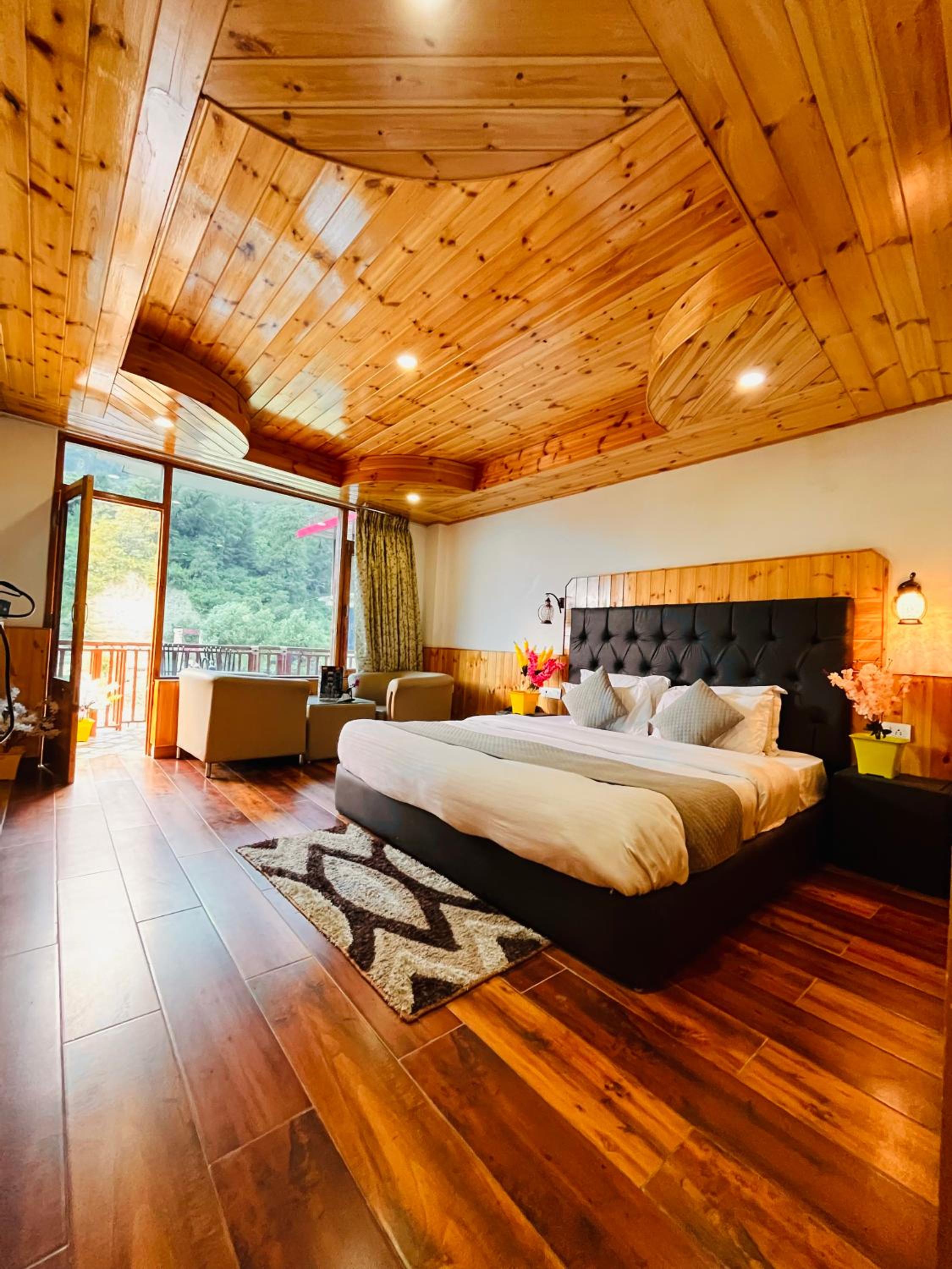 D Choice Resort, Manali view 4