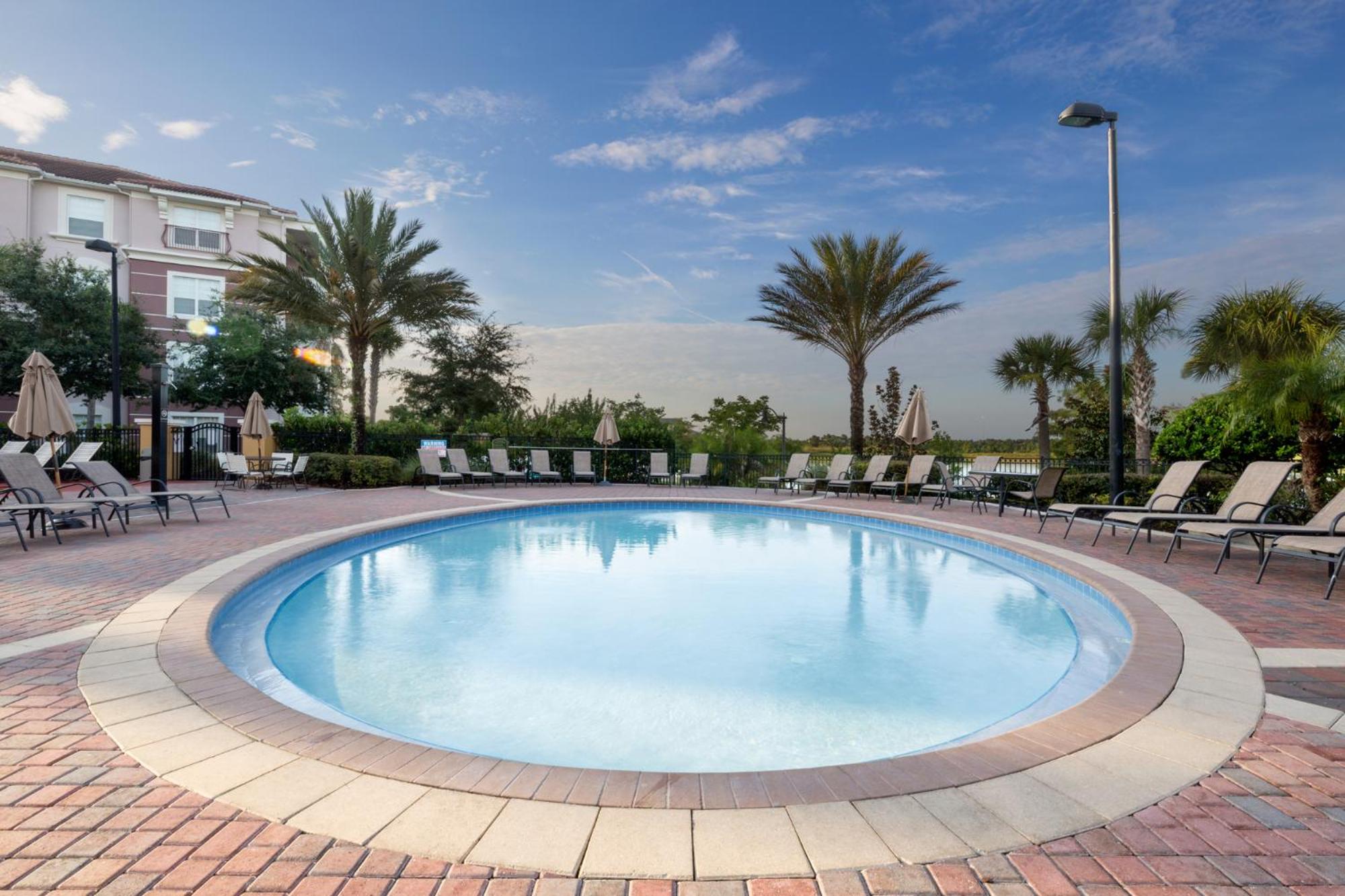 Chantilly Condo - closer to Disney and Universal