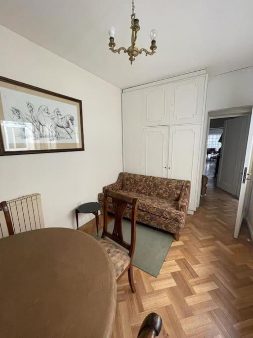 Departamento de Categoría Av. España