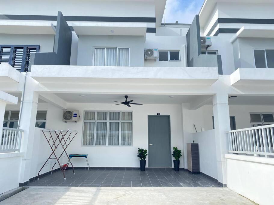 D’Royale Desaru Homestay photo 7