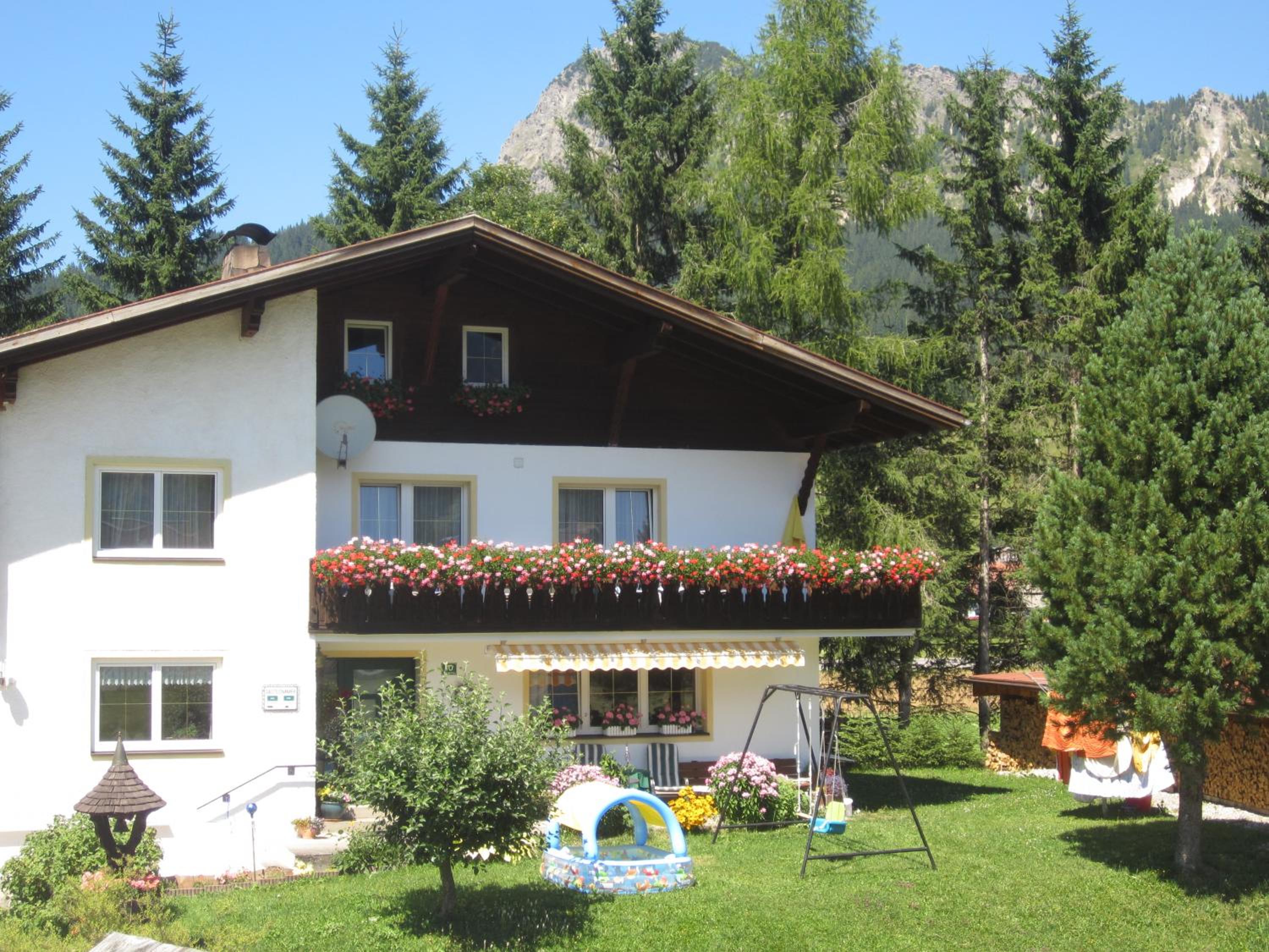 Pension Tannheim view 2