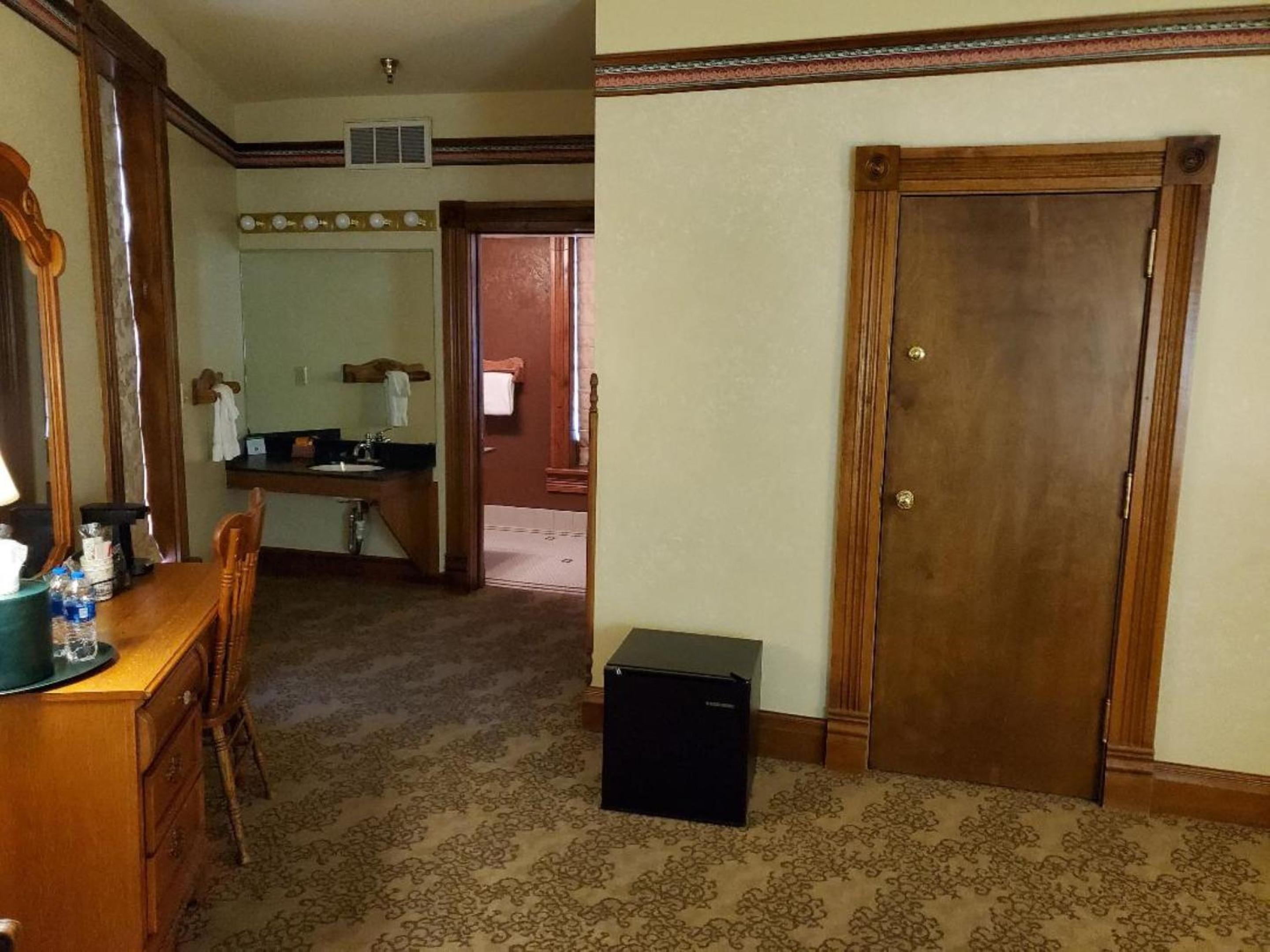 Historic Bullock Hotel